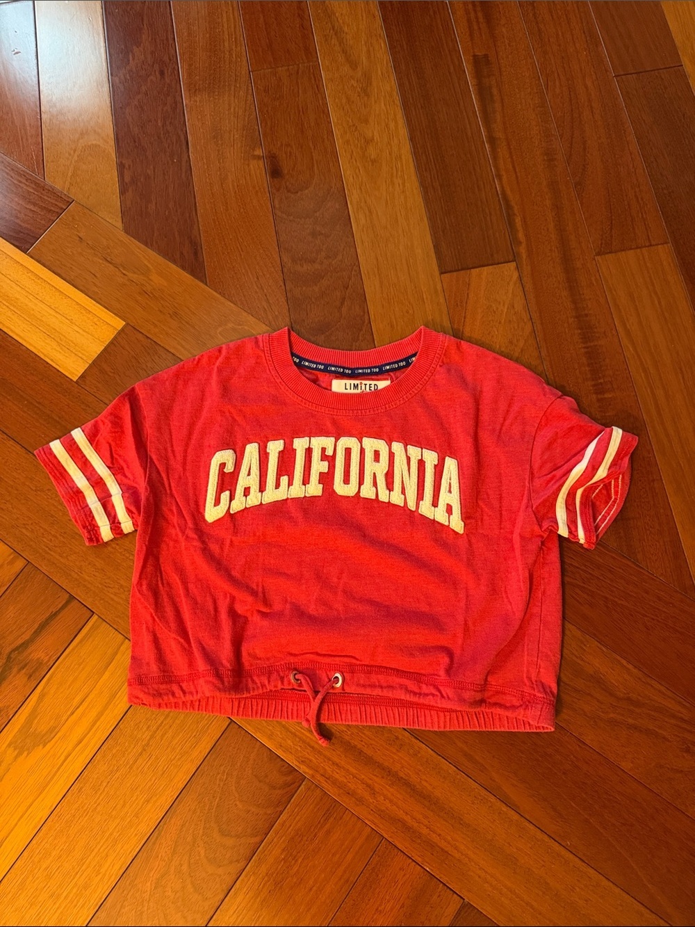 The Limited Red 'California' Short Sleeve Tee